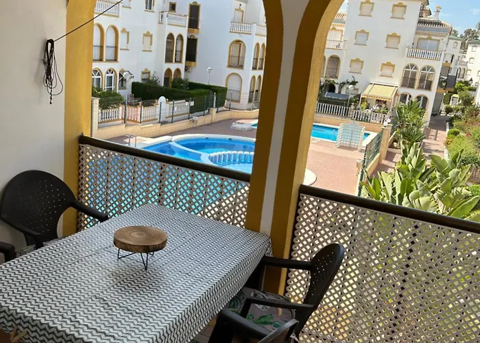 Mimosa Molino Blanco La Mata * تورّيفيِخا