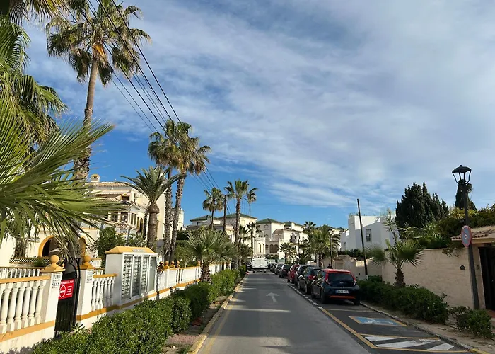 Mimosa Molino Blanco La Mata * تورّيفيِخا